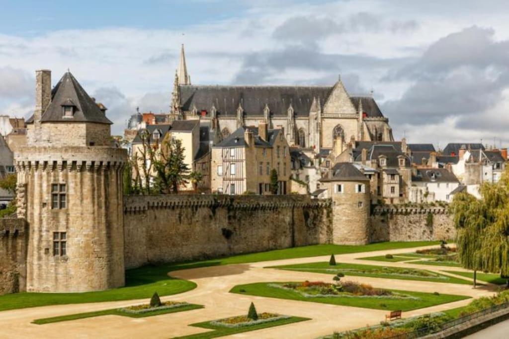 Elven Logement Au Calme Avec Jardin Proche De Vannes מראה חיצוני תמונה